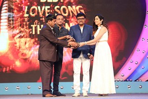 GAMA Awards 2015 Winners Photos